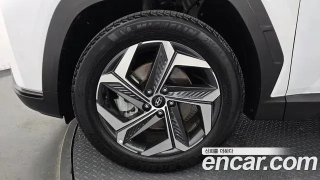 Hyundai The New Tucson 2022 — Фото 5/20
