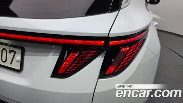 Hyundai Tucson Hybrid 2022 — ფოტო 16/30