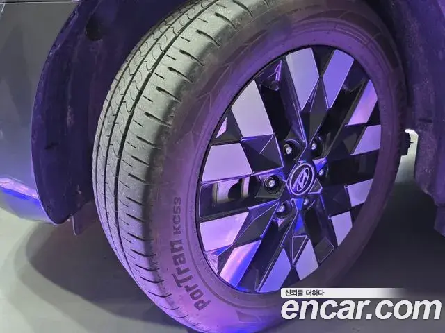 Hyundai Staria 2024 — Şəkil 18/20