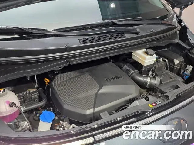 Hyundai Staria 2024 — Şəkil 13/20