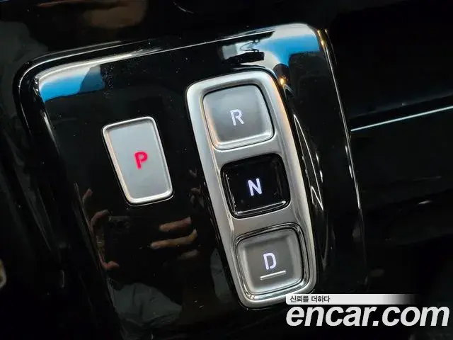 Hyundai Staria 2024 — Şəkil 19/20