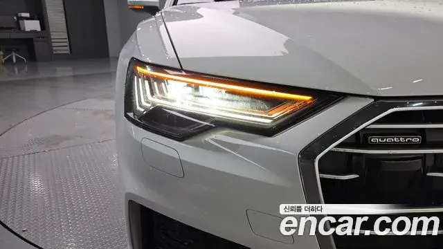 Audi A6 2023 — ფოტო 29/34