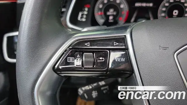 Audi A6 2023 — ფოტო 11/34