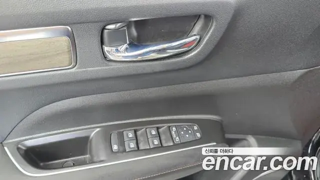 Renault Samsung QM6 2023 — Photo 28/33