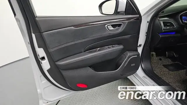 Renault Samsung SM6 2019 — Şəkil 9/32