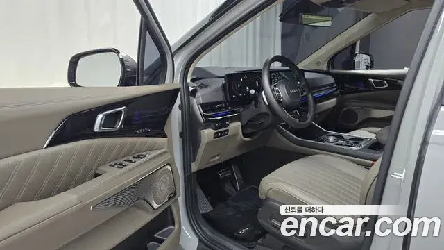 Kia Carnival 2024 — Фото 10/20