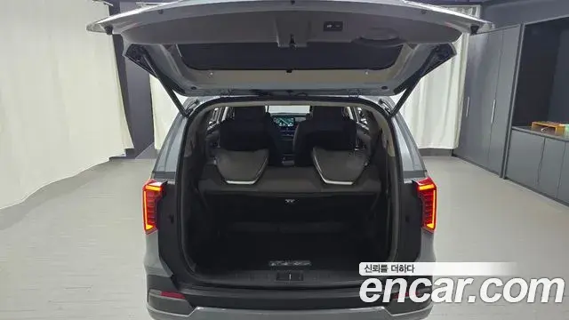 Kia Carnival 2024 — Photo 10/35