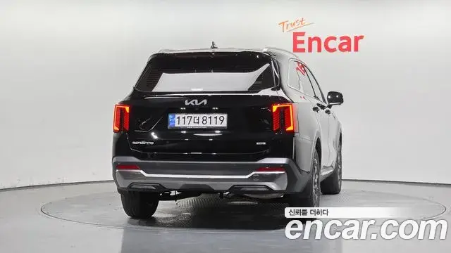 Kia Sorento 2024 — ფოტო 16/37
