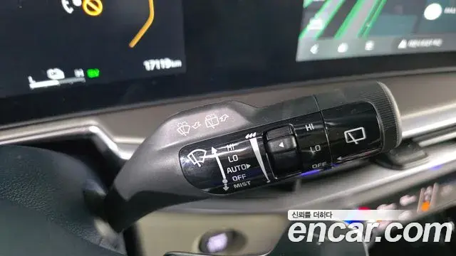 Kia Sorento 2024 — ფოტო 28/37
