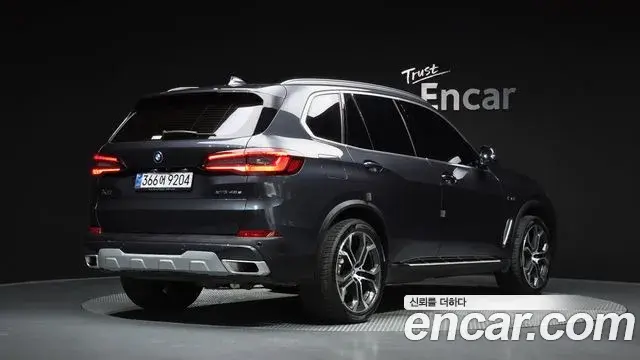 BMW X5 2022 — Фото 2/20