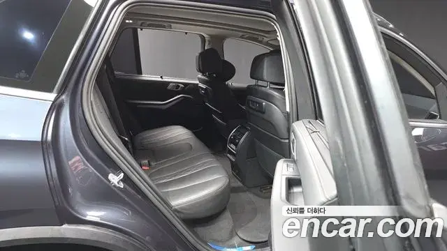 BMW X5 2022 — Фото 12/20