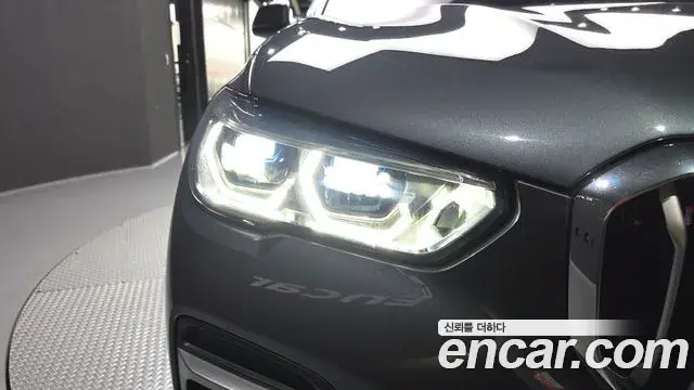 BMW X5 2022 — Photo 14/34