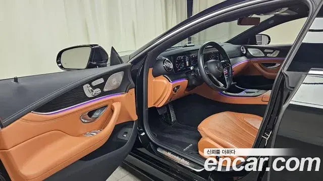 Mercedes-Benz CLS-Class 2022 — Фото 10/20