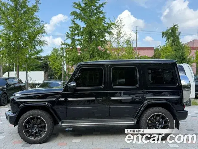 Mercedes-Benz G-Class 2021 — Photo 2/18
