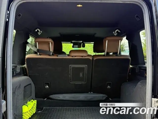 Mercedes-Benz G-Class 2021 — Photo 5/18