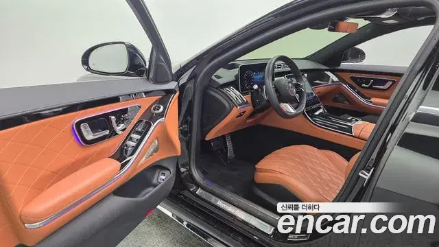 Mercedes-Benz S-Class 2023 — ფოტო 30/38