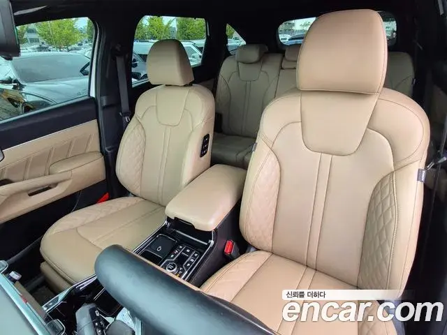 Kia Sorento 2025 — Şəkil 18/20