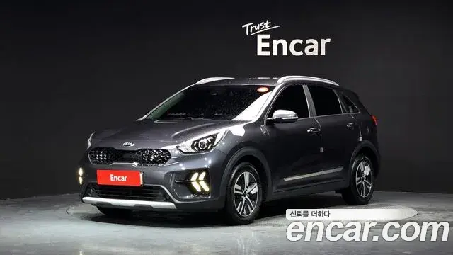 Kia Niro 2020 — Photo 23/30