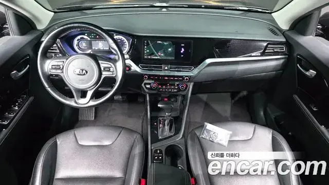 Kia Niro 2020 — Photo 10/30