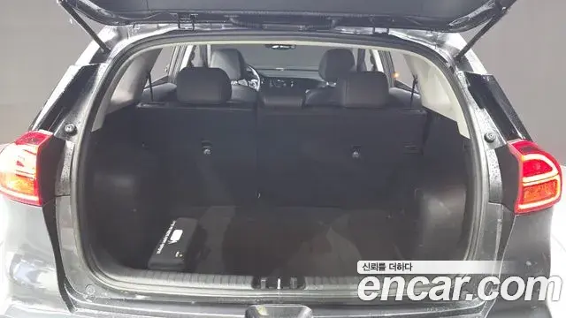 Kia Niro 2020 — Photo 9/30