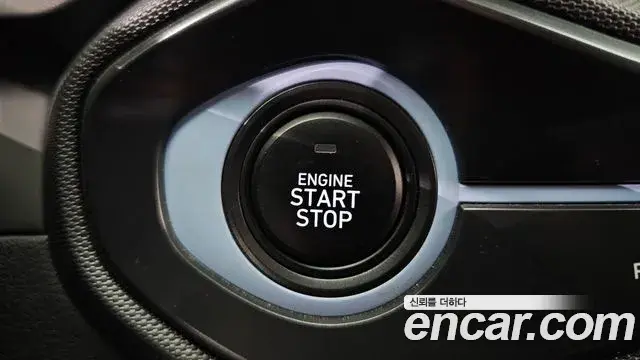 Hyundai Veloster 2019 — ფოტო 26/30