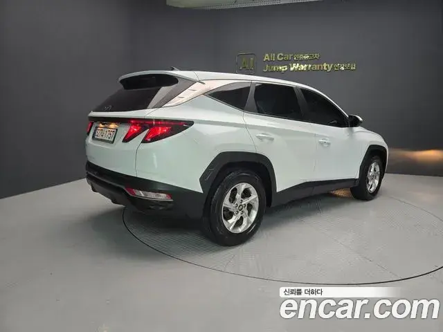 Hyundai Tucson Hybrid 2022 — ფოტო 2/20