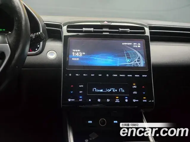 Hyundai Tucson Hybrid 2022 — ფოტო 10/20