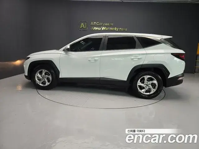 Hyundai Tucson Hybrid 2022 — ფოტო 18/20
