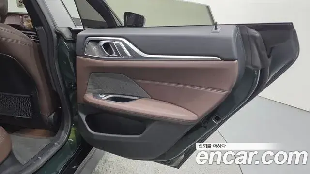 BMW 4 Series 2024 — Şəkil 31/33