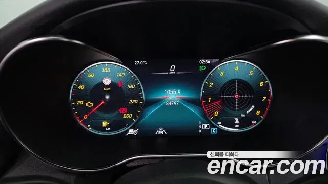 Mercedes-Benz C-Class 2021 — Şəkil 29/30