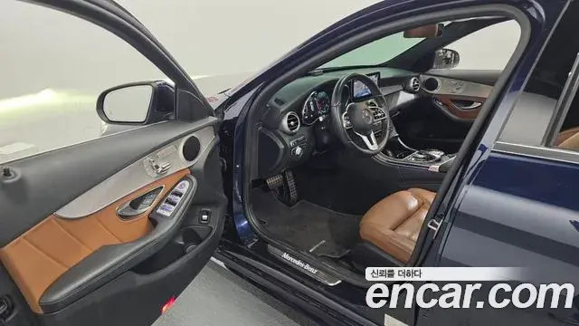 Mercedes-Benz C-Class 2021 — Şəkil 19/30