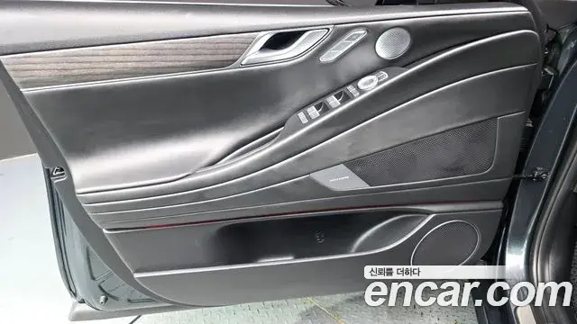 Genesis G80 2025 — Photo 27/36