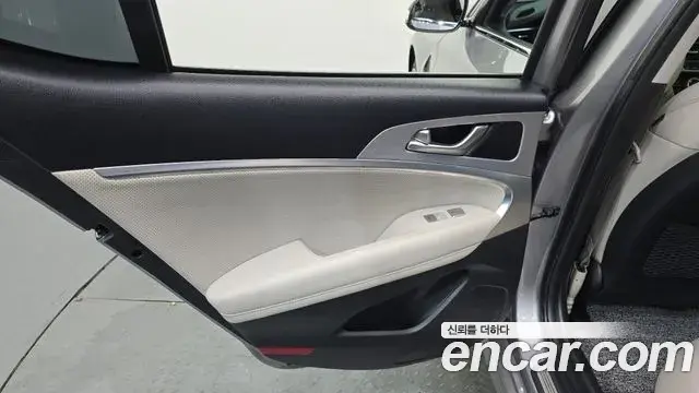 Genesis G70 2019 — Şəkil 9/35