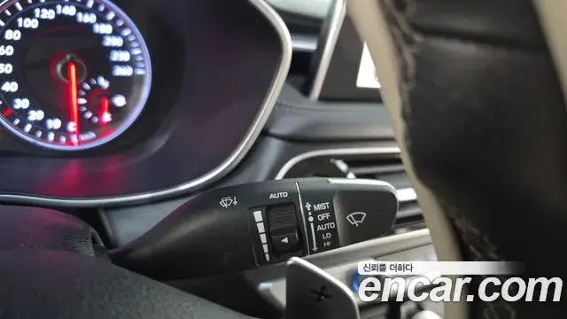 Genesis G70 2019 — Şəkil 18/35