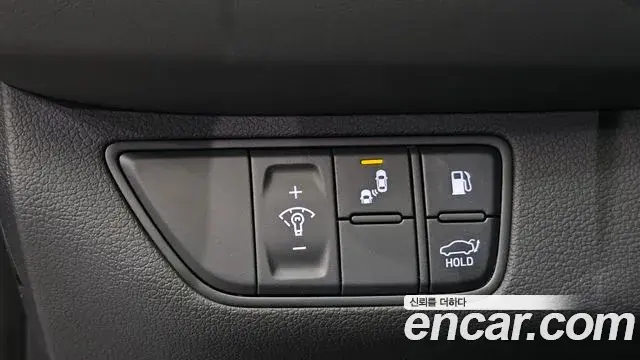 Genesis G70 2019 — Photo 6/33