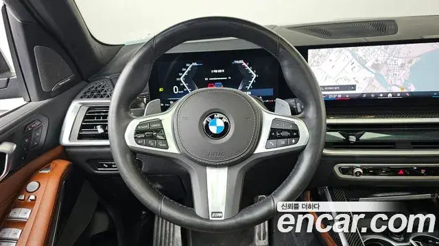 BMW X7 2024 — Photo 3/20