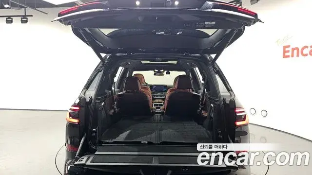 BMW X7 2024 — Photo 14/20