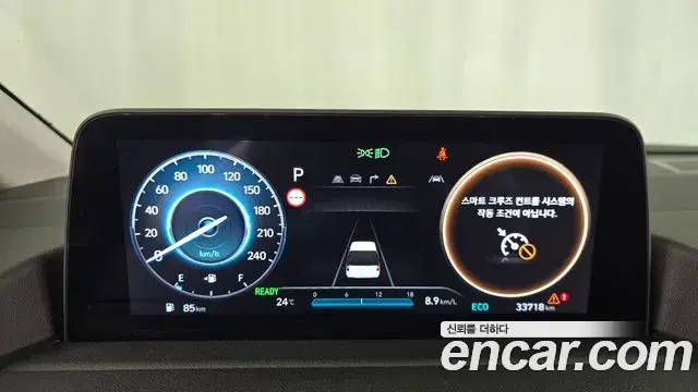 Hyundai Staria 2024 — Photo 5/37