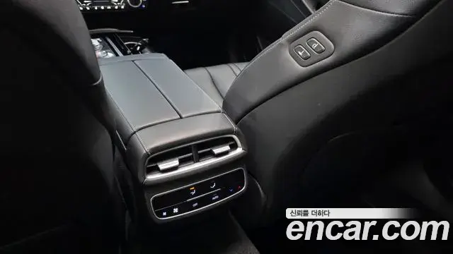 Genesis G80 2023 — Şəkil 23/35