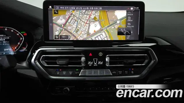 BMW X4 2025 — Фото 12/20