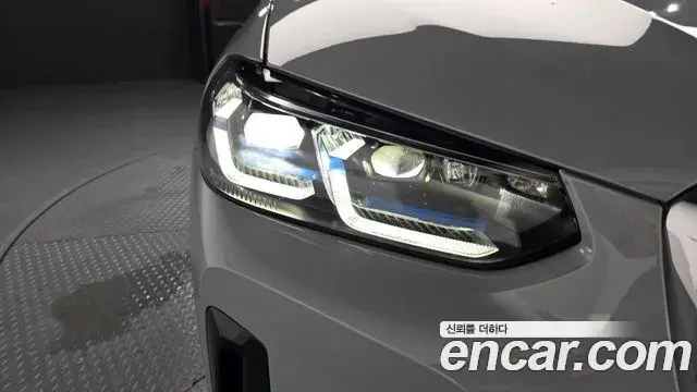 BMW X4 2025 — Şəkil 25/33