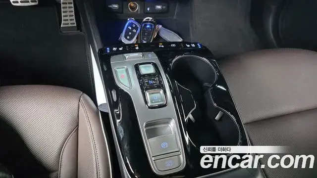 Hyundai The New Tucson 2022 — Фото 9/20