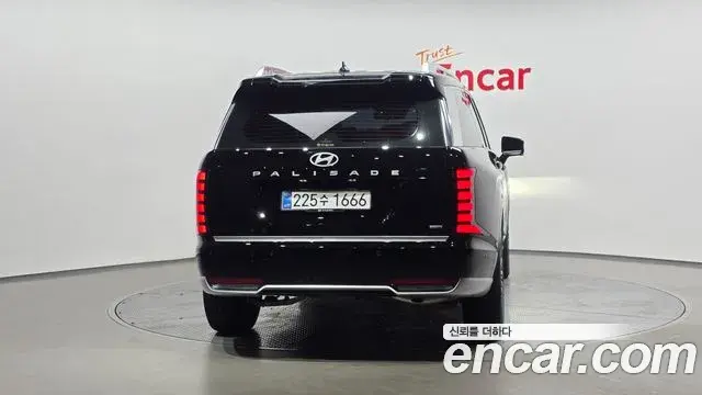 Hyundai Palisade 2025 — Photo 13/38