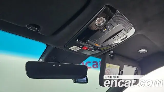 Kia K8 2023 — Şəkil 1/33
