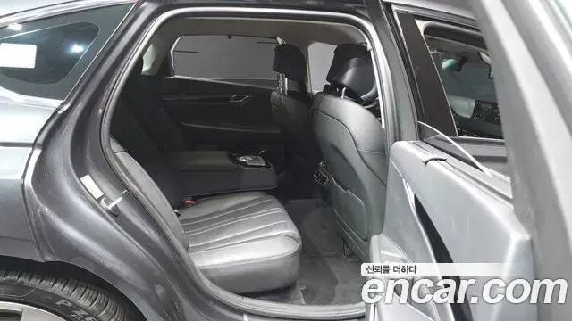 Genesis G80 2021 — Photo 23/37