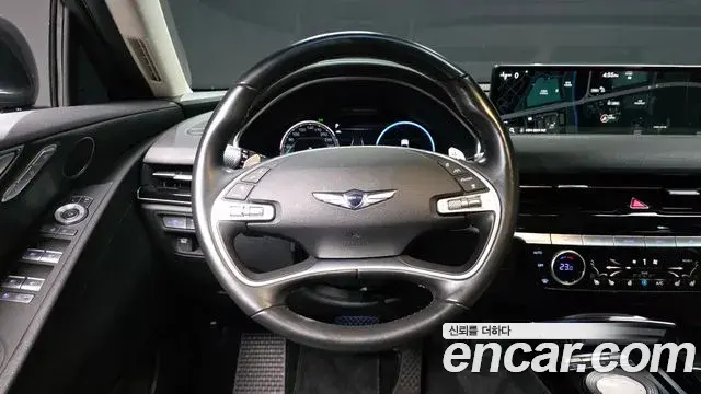 Genesis G80 2021 — Photo 25/37