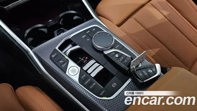 BMW 3 Series 2025 — Фото 9/20