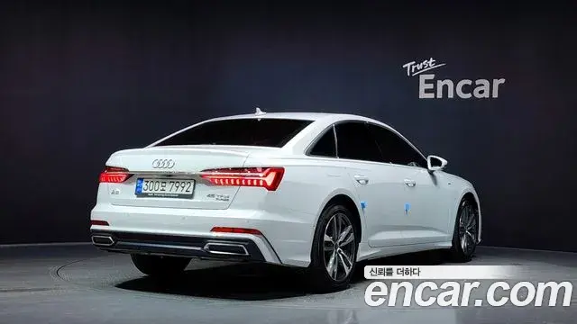 Audi A6 2022 — Şəkil 12/37