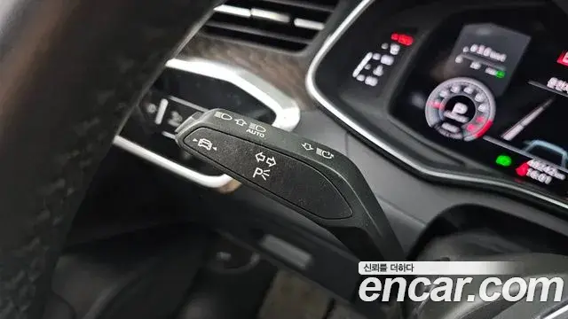 Audi A6 2022 — Şəkil 31/37