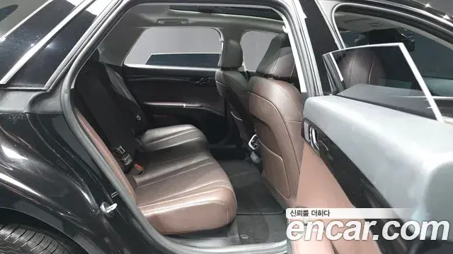 Hyundai Grandeur Hybrid 2023 — Şəkil 32/35